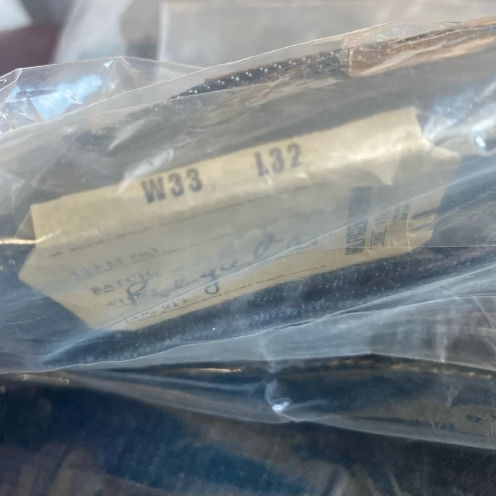 2 pairs‎ of Hilfiger men’s jeans new in bag - Picture 4 of 4